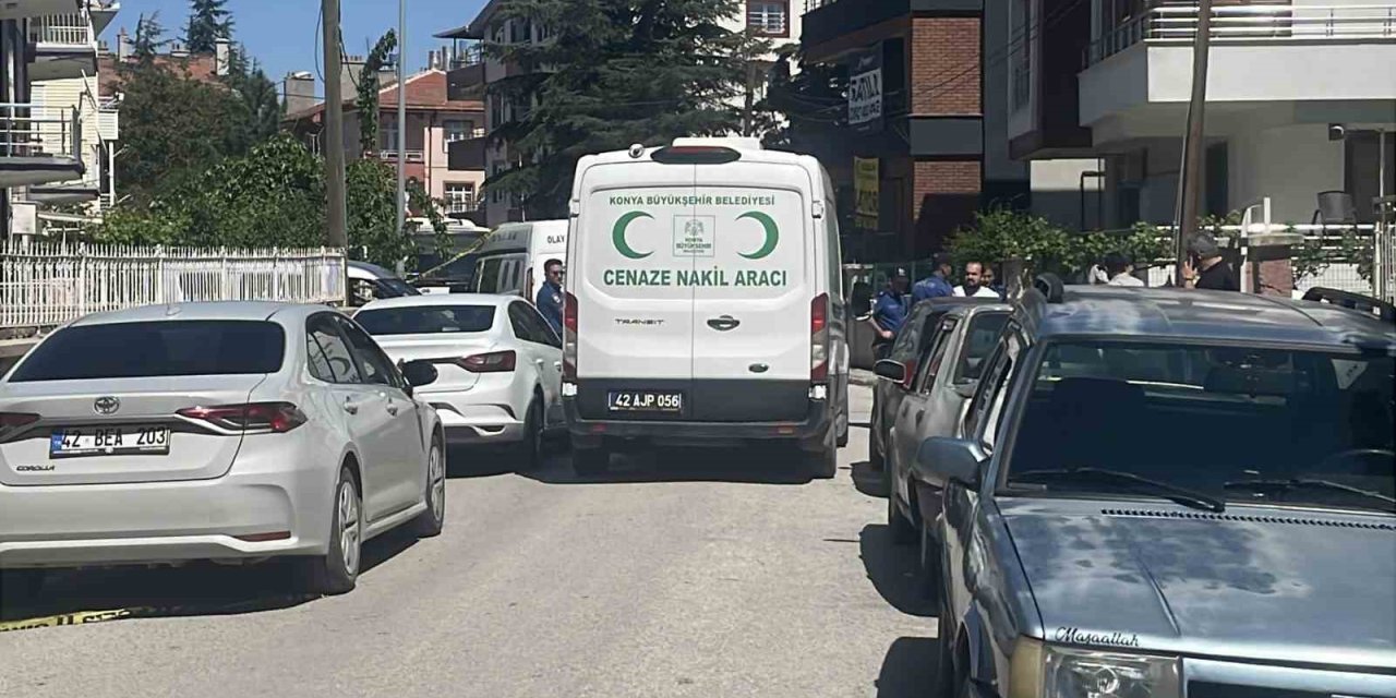Anne Ve Babasını Öldüren Zanlı Parkta Eli Kanlı Bulunmuş