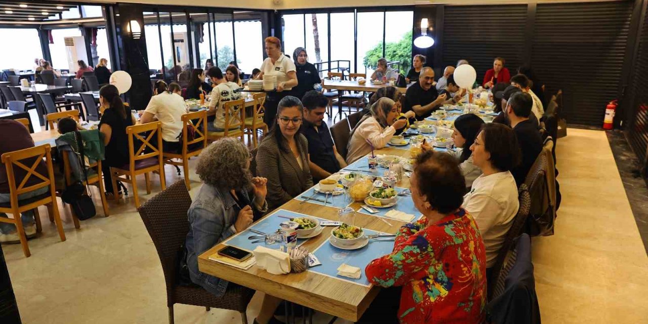 Büyükşehir Belediyesi Çölyak Hastalarını Glütensiz Sofrada Buluşturdu