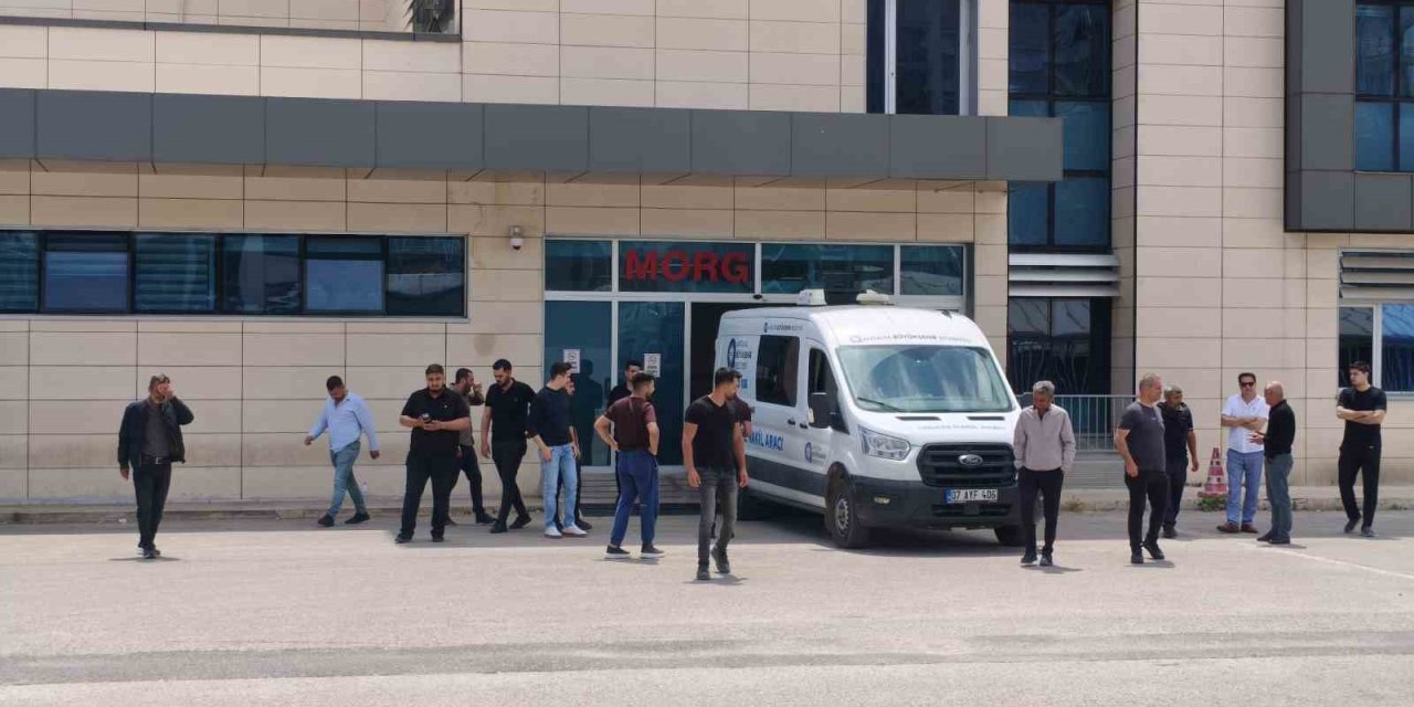 Selektör Yapma Nedeniyle Çıkan Tartışmada Öldürülen 3 Kişinin Cenazeleri Teslim Alındı