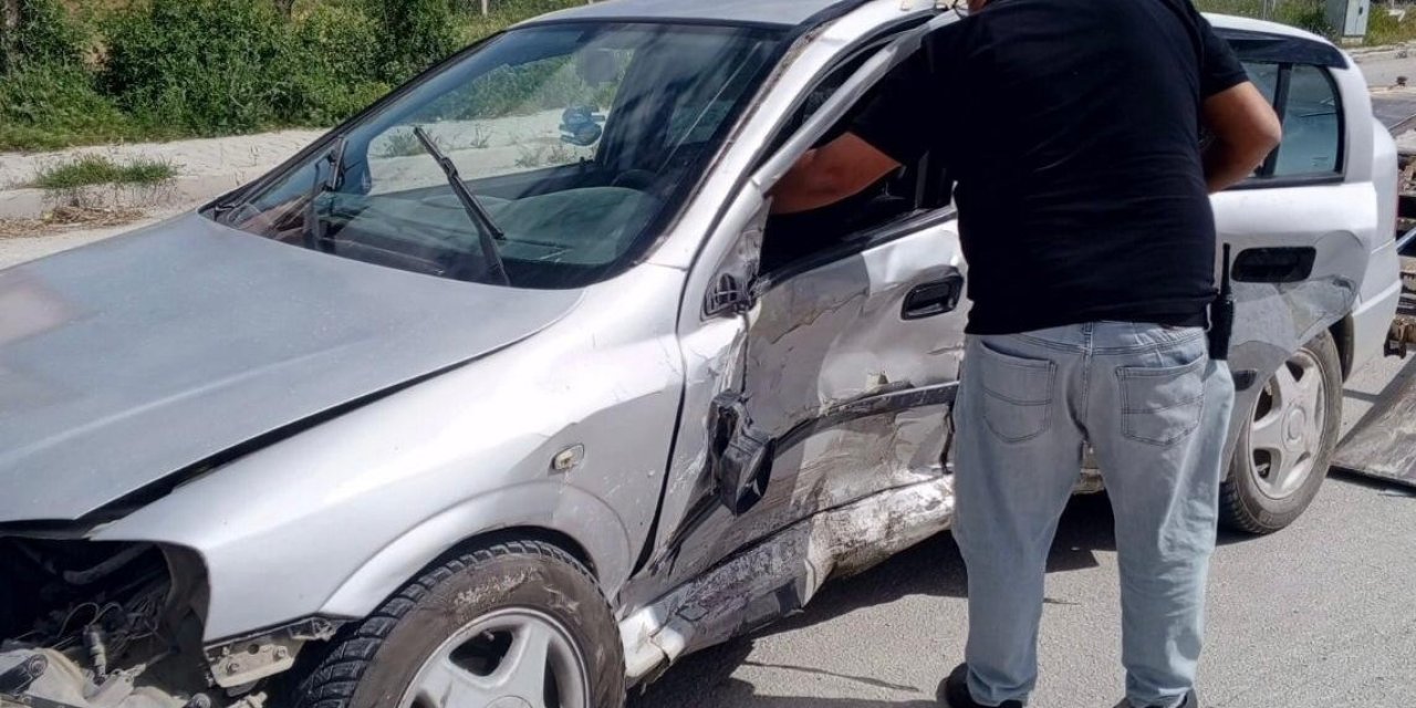 Konya’da İki Otomobil Çarpıştı: 5 Yaralı
