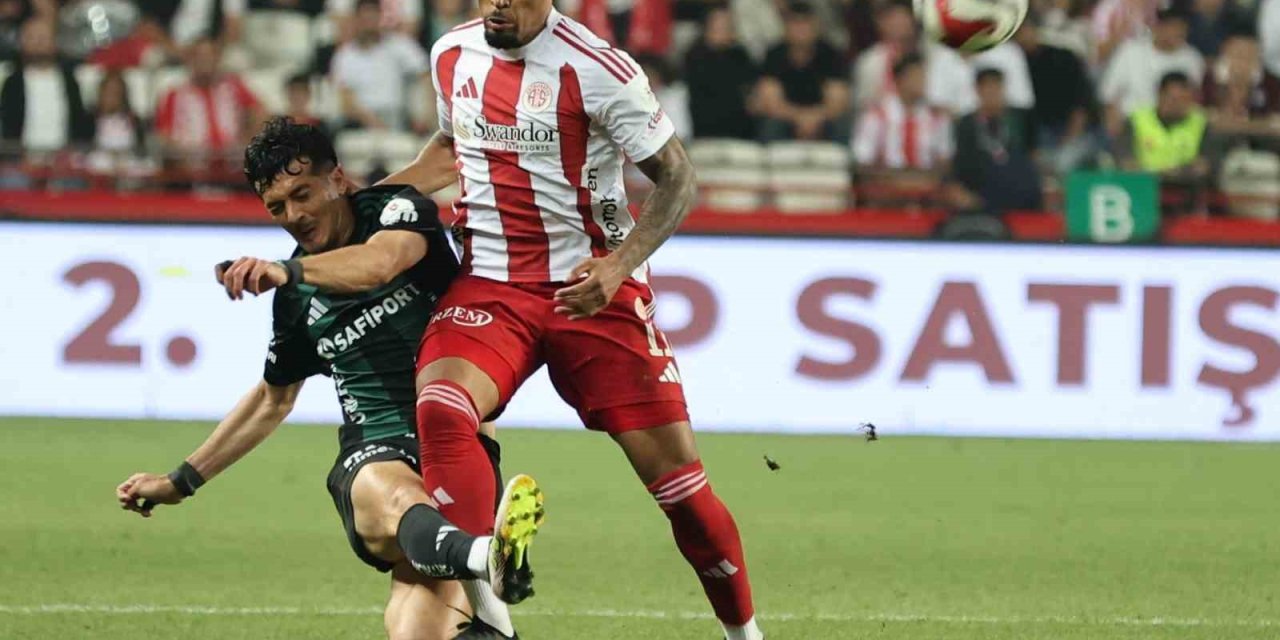 Süper Lig’e Veda Eden Son Takım Antalyaspor Oldu