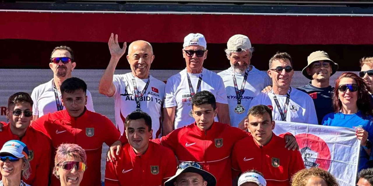 75 Yaşındaki "demir Adam" Ayvalık’ta İkinci Oldu