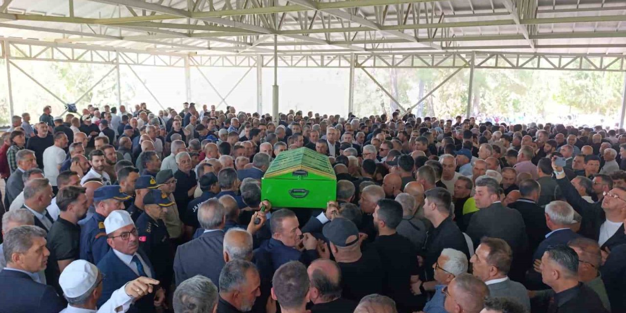 İş İnsanı Aydın Çavuşoğlu Son Yolculuğuna Uğurlandı