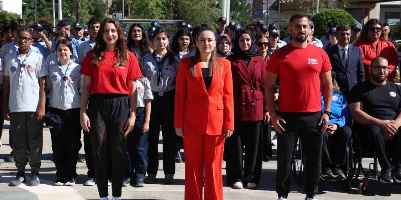 Büyükşehir Belediyesi’nde 19 Mayıs Töreni