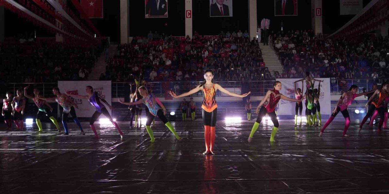 19 Mayıs Niğde’de Coşkuyla Kutlandı