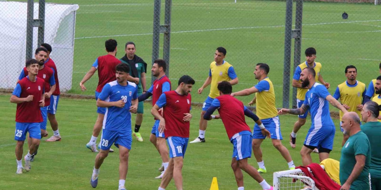 İran Milli Takımı, Dünya Kupası Hazırlıklarına Antalya’da Başladı