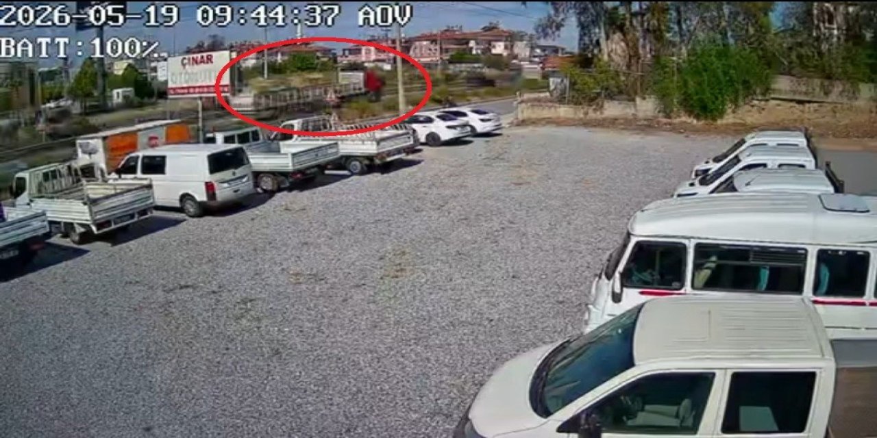 Manavgat’ta Kamyonun Çarptığı Yaya Hayatını Kaybetti