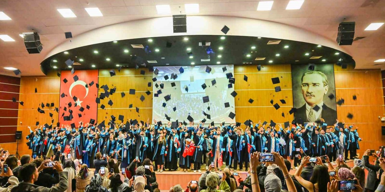 Kmü’de Mezuniyet Heyecanı Başladı
