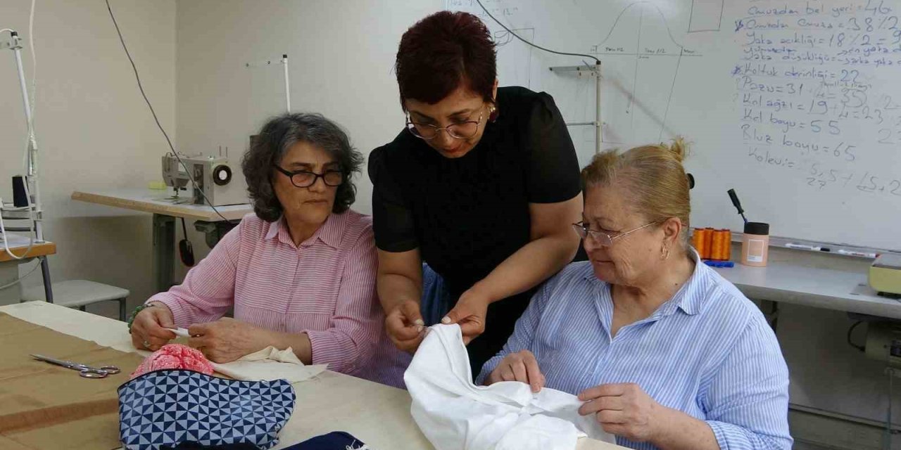 20 Yıllık Azim Öğretmenliğe Kavuşturdu: 20’nci Kez Girdiği Kpss İle Hayaline Ulaştı