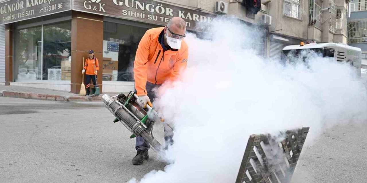 Mersin Büyükşehir Belediyesinden Kurban Bayramı Öncesi Temizlik Seferberliği