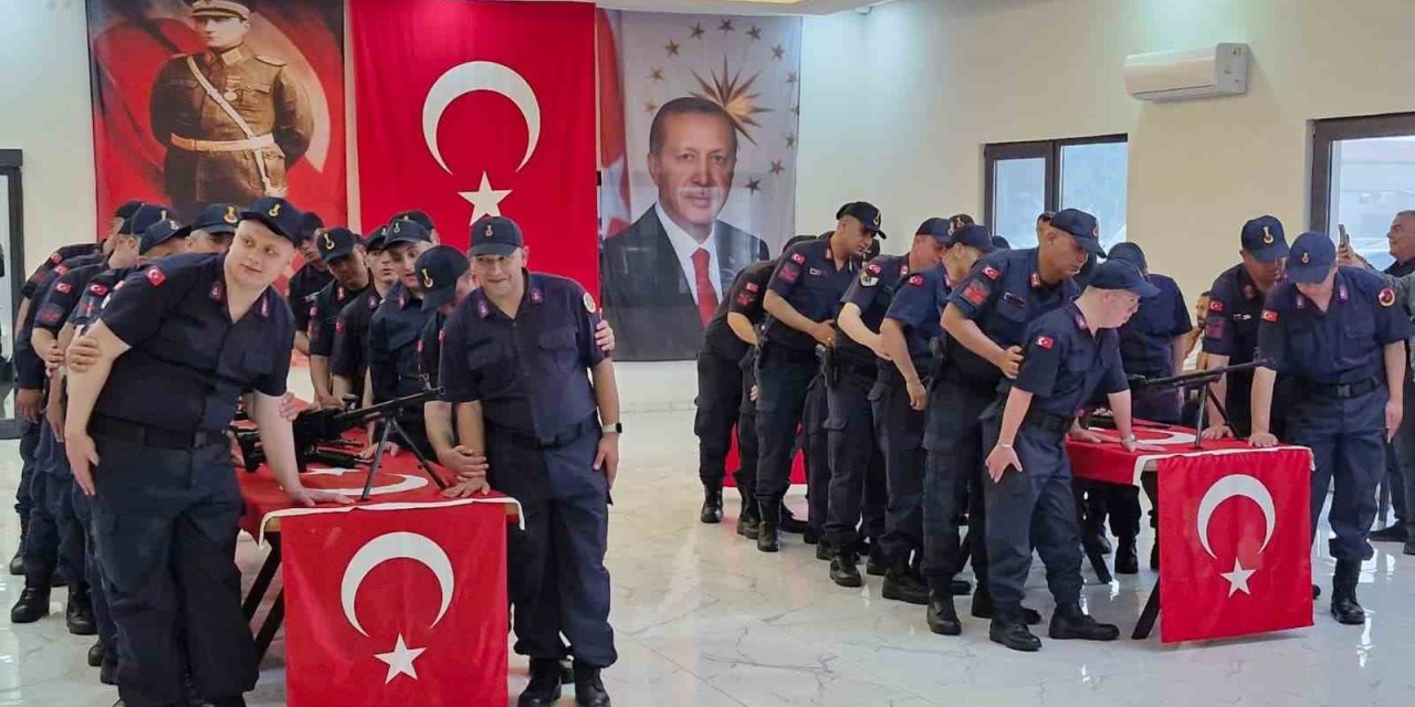 Karaman’da 16 Özel Birey Yemin Ederek Bir Günlük Asker Oldu