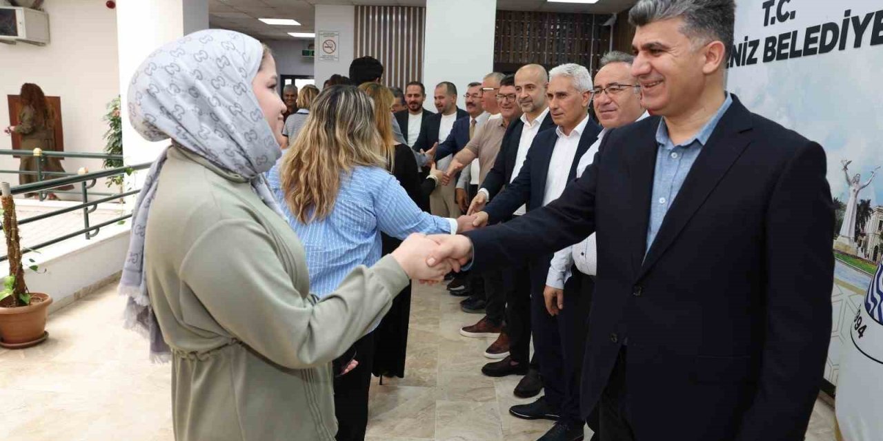 Akdeniz Belediyesi Bayram Süresince Sahada Olacak