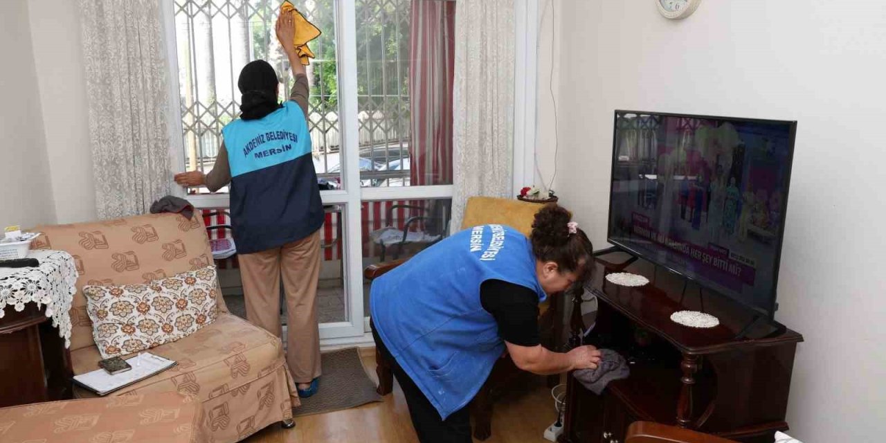 Akdeniz Belediyesinden Gönülleri Isıtan Bayram Hediyesi
