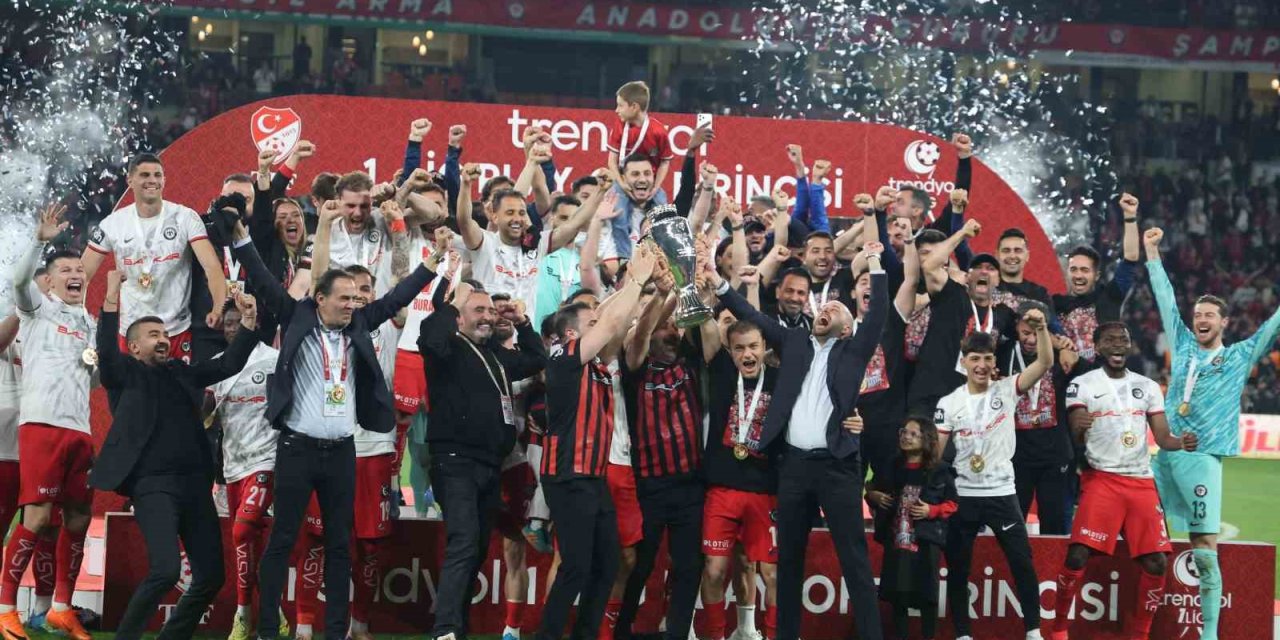 Trendyol 1. Lig Play-off Şampiyonu Çorum Fk Kupasına Kavuştu
