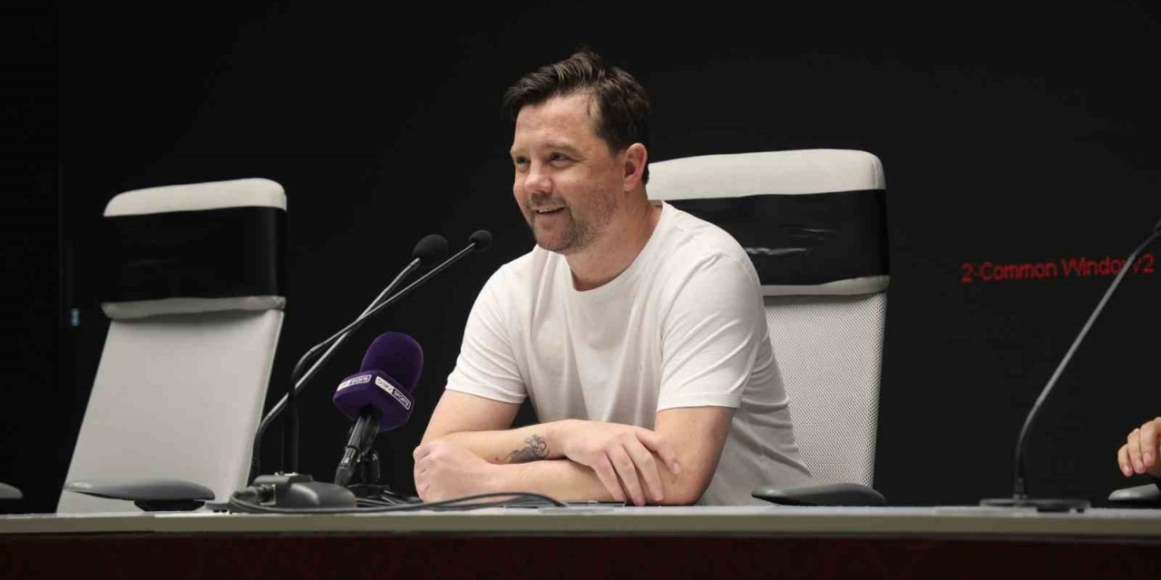 Uğur Uçar: "hoca Olarak İlk Kupam, İnşallah Devamı Gelir"