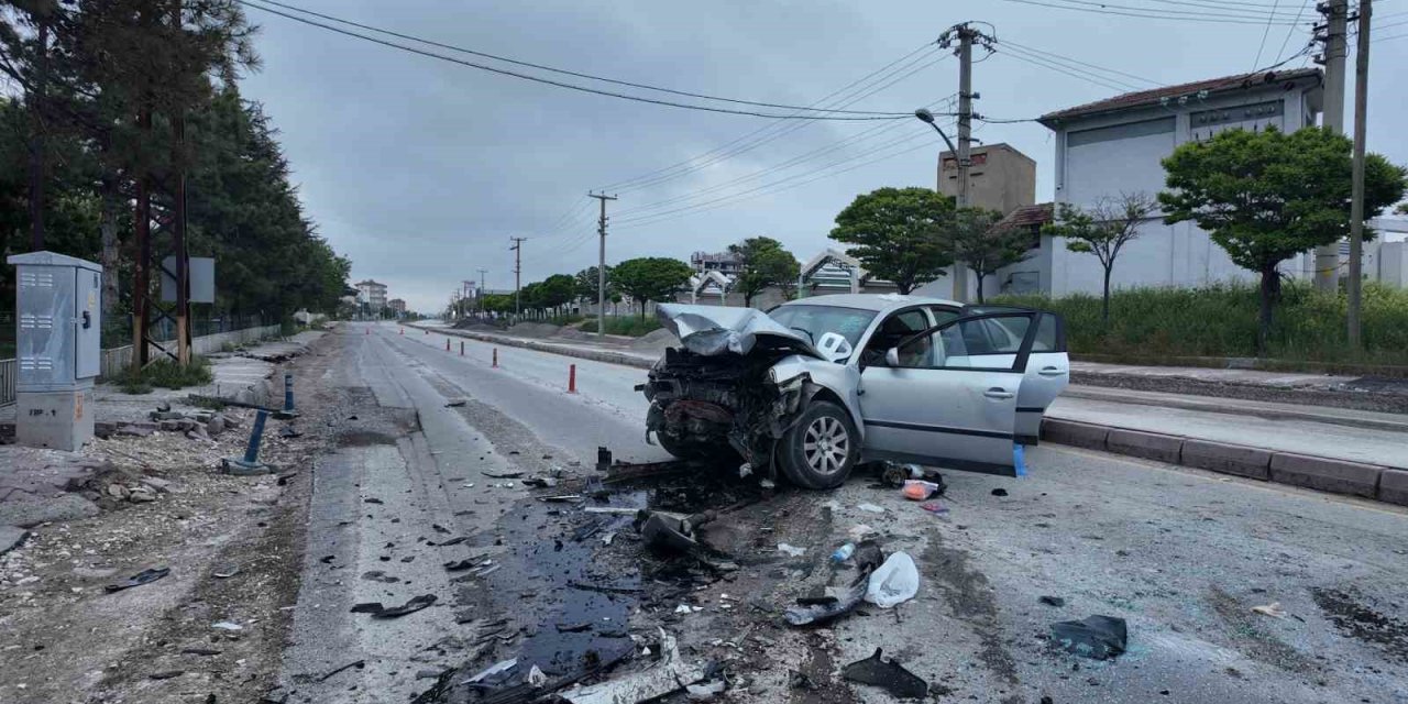 Niğde’de İki Otomobilin Çarpıştığı Kazada 2 Kişi Hayatını Kaybetti