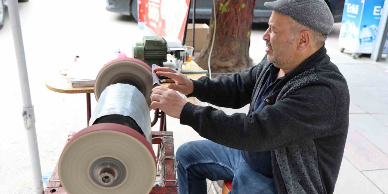 Aksaray’da Bıçakçıların Kurban Mesaisi
