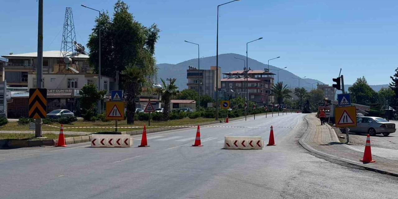 D-400 Karayolu’nda Köprüde Kısmi Göçük: Yol Trafiğe Kapatıldı