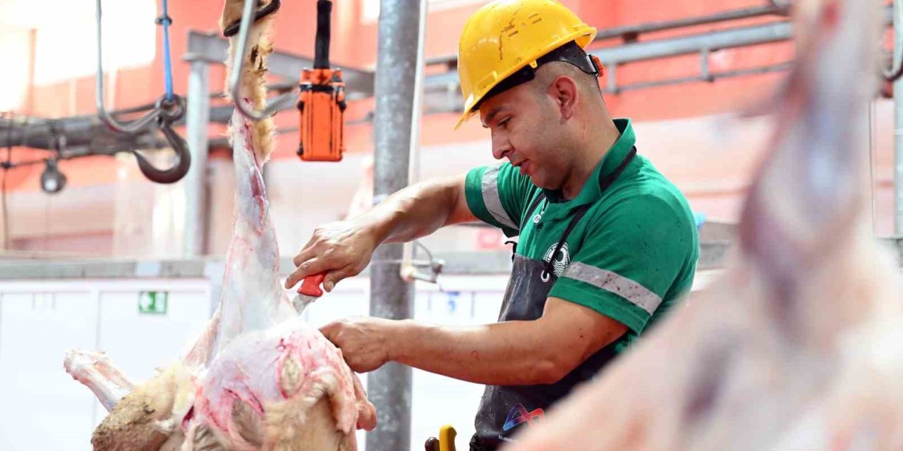 Mersin Büyükşehir Belediyesinin Kesimhaneleri Vatandaşlardan Tam Not Aldı