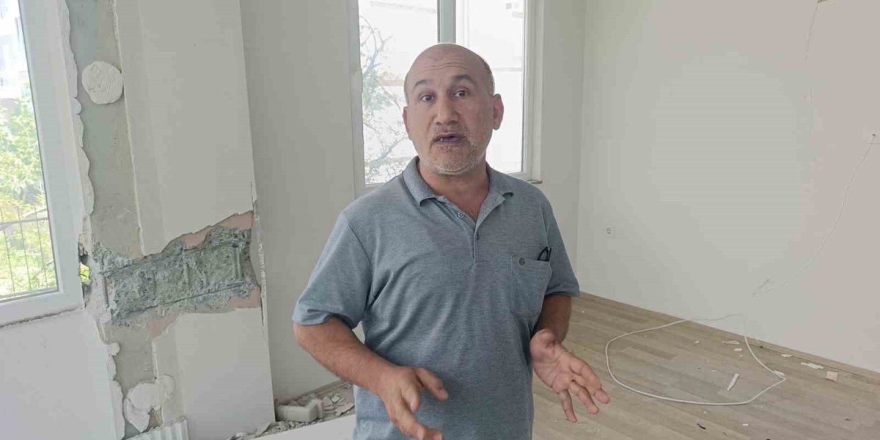 Çatlaklardan Işık Görülen Apartmanda Korku Dolu Yaşam