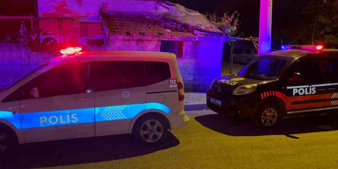 Yaşlı Adam Evinde Ölmüş Halde Bulundu