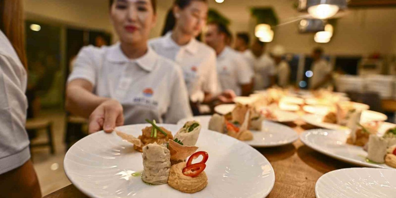 Gastronomi Temsilcileri Antalya Lokantası’nda Buluştu