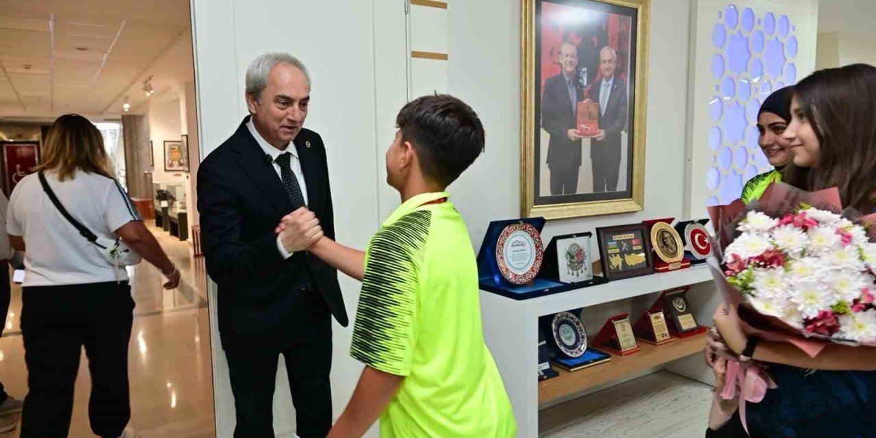 Mesut Kocagöz: "belediyecilik, Çocukların Hayallerini Gerçekleştirmektir"