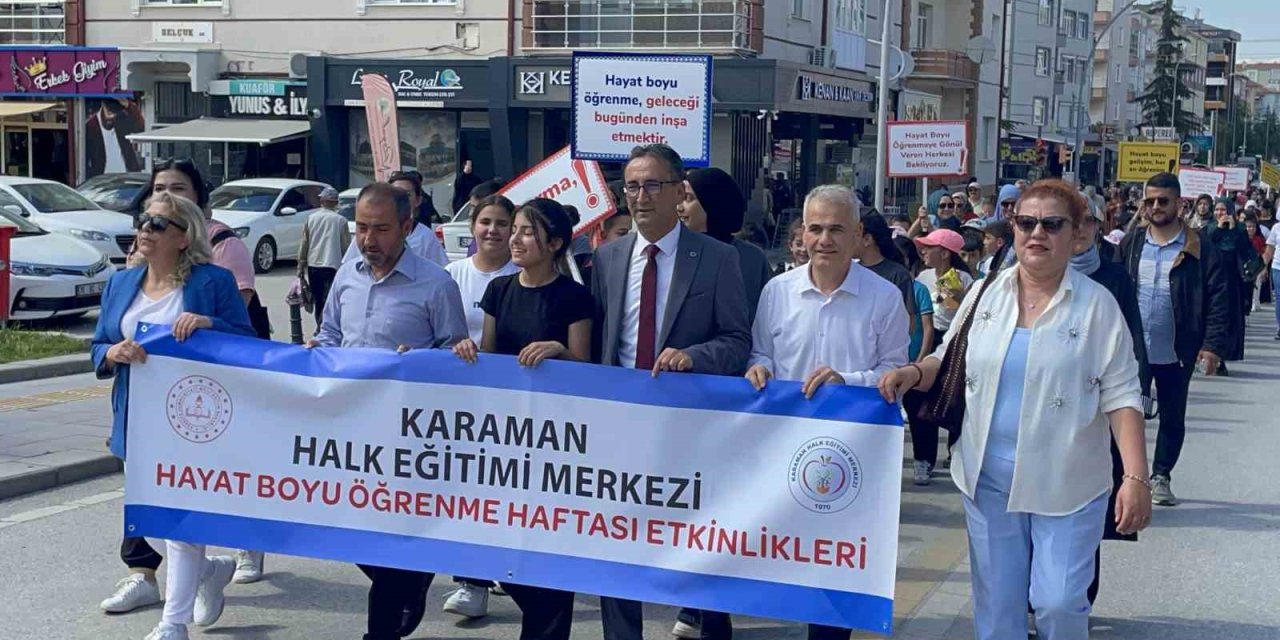 Karaman’da ’hayat Boyu Öğrenme Haftası’ Yürüyüşle Başladı