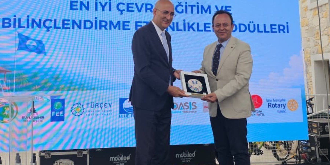 Alanya’ya 79 Mavi Bayrak Ve Çevre Eğitiminde Bir Ödül Daha Aldı