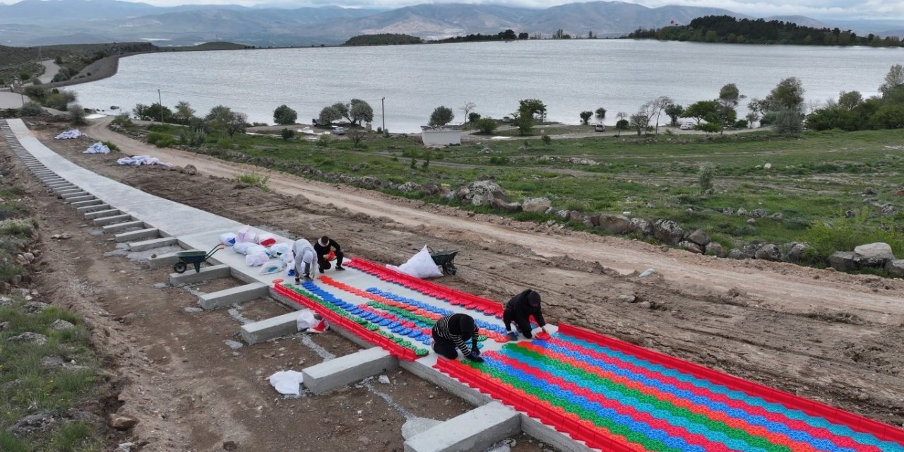 Türkiye’nin En Uzun Renkli Kaydırağı Gebere’de Hizmete Hazırlanıyor
