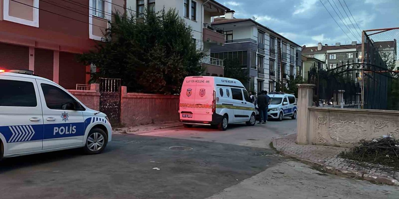 Kocası Tarafından Bıçaklanan Kadın Ağır Yaralandı
