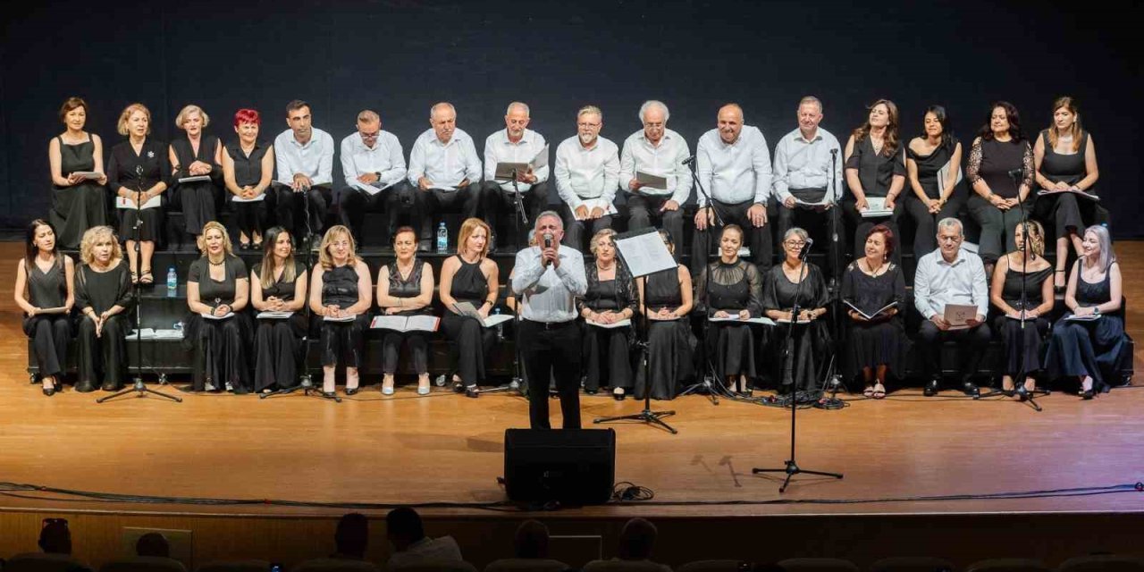 Manavgat Belediyesi Tsm Korosu’ndan Yaz Konseri