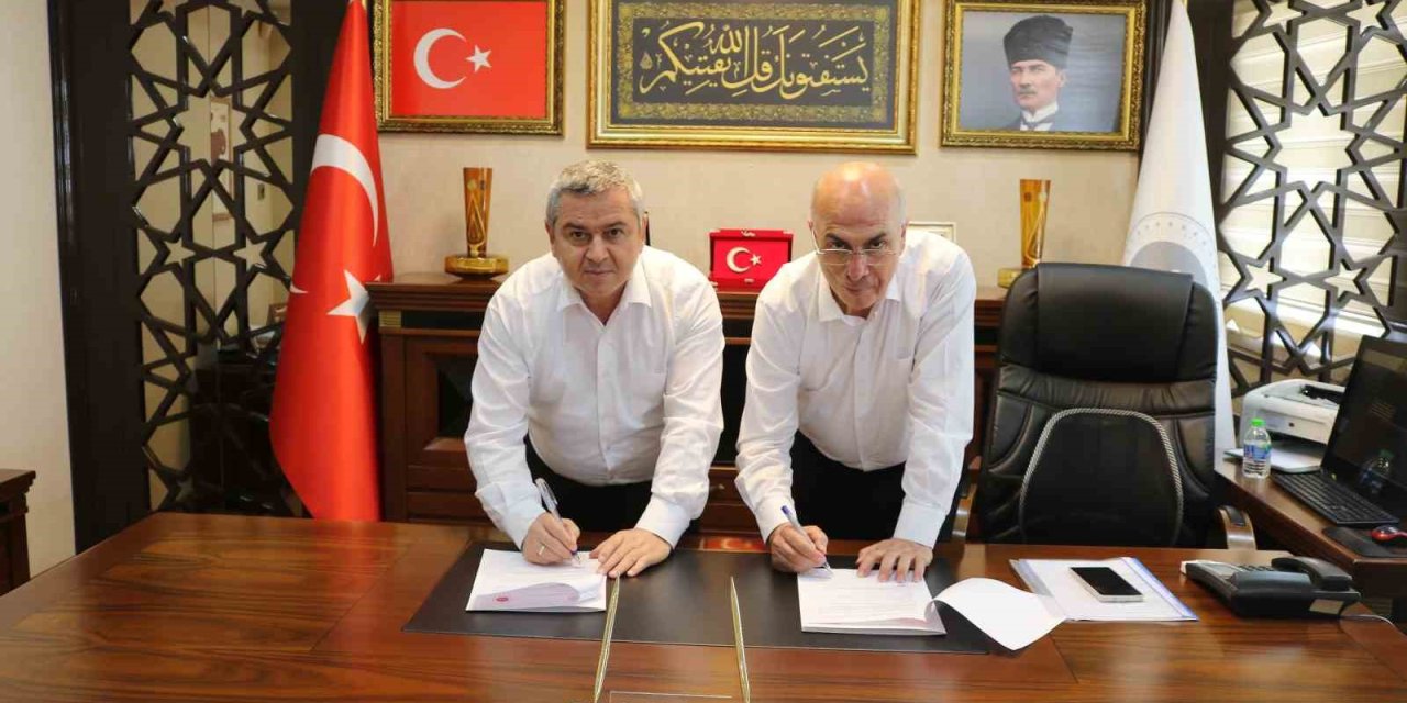 Mersin’de Devlet Korumasındaki Çocuklar İçin ’ilk Şefkat Projesi’ Protokolü İmzalandı
