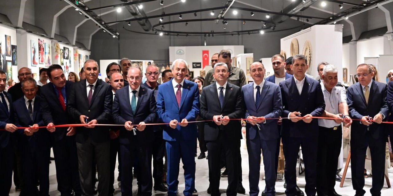 Hayat Boyu Öğrenme Haftası Sergisi Dokumapark’ta Açıldı