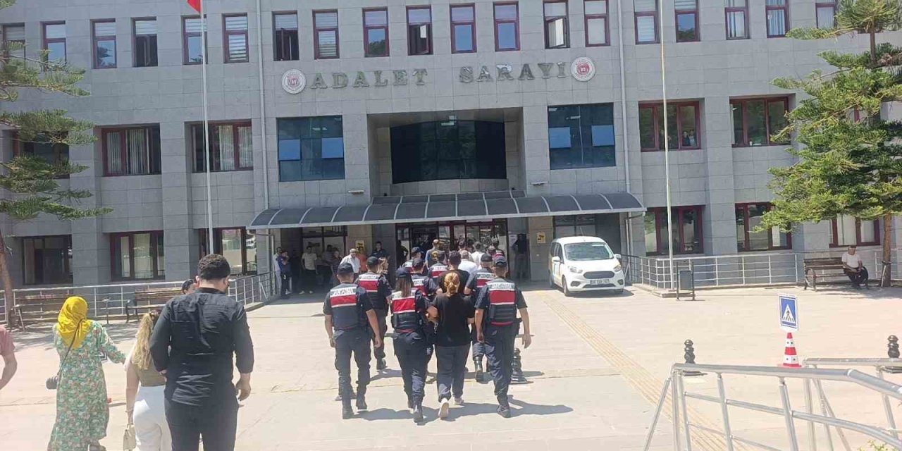 Karnından Vurulmuş Halde Bulunan Adamın Cinayete Kurban Gittiği Belirlendi