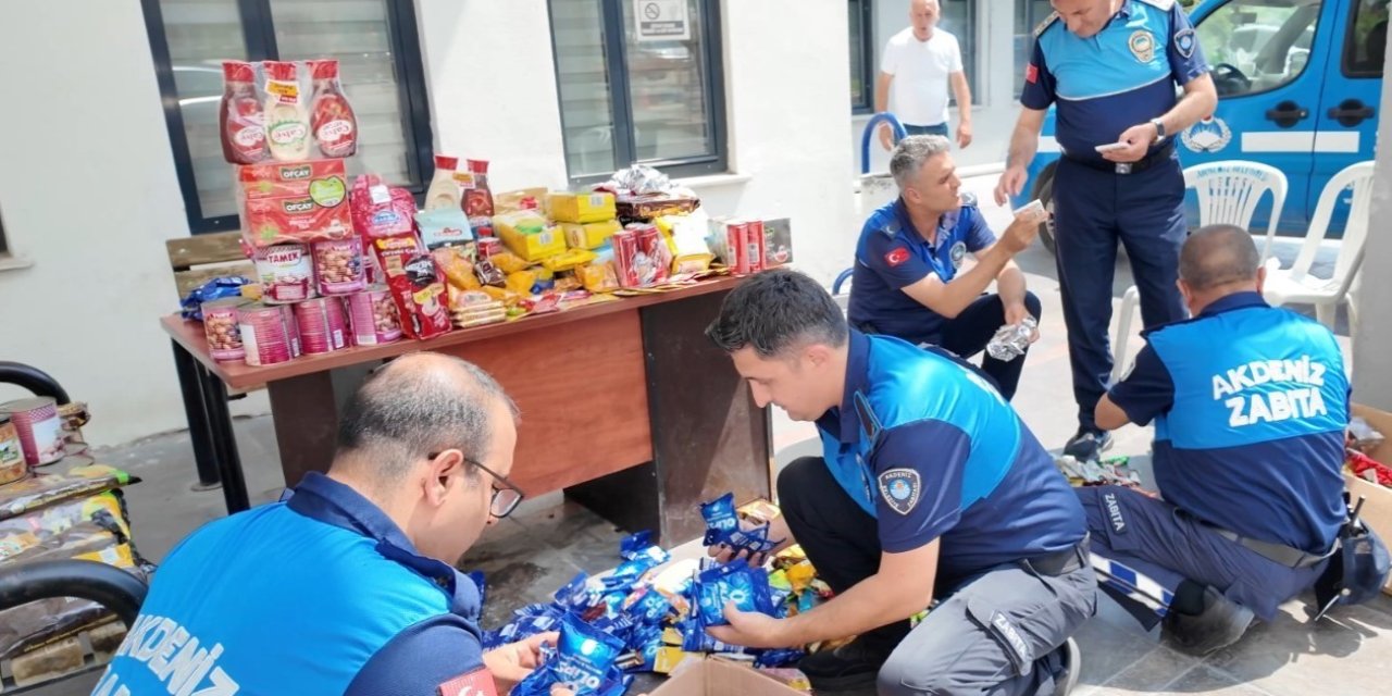 Mersin’de Tarihi Geçmiş Gıda Ürünleri Ele Geçirildi