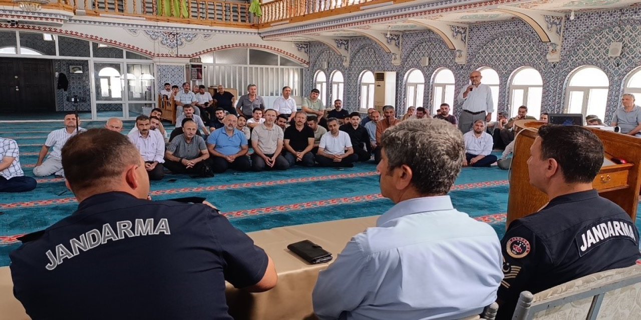 Anamur’da Din Görevlilerine Toplum Destekli Güvenlik Anlatıldı