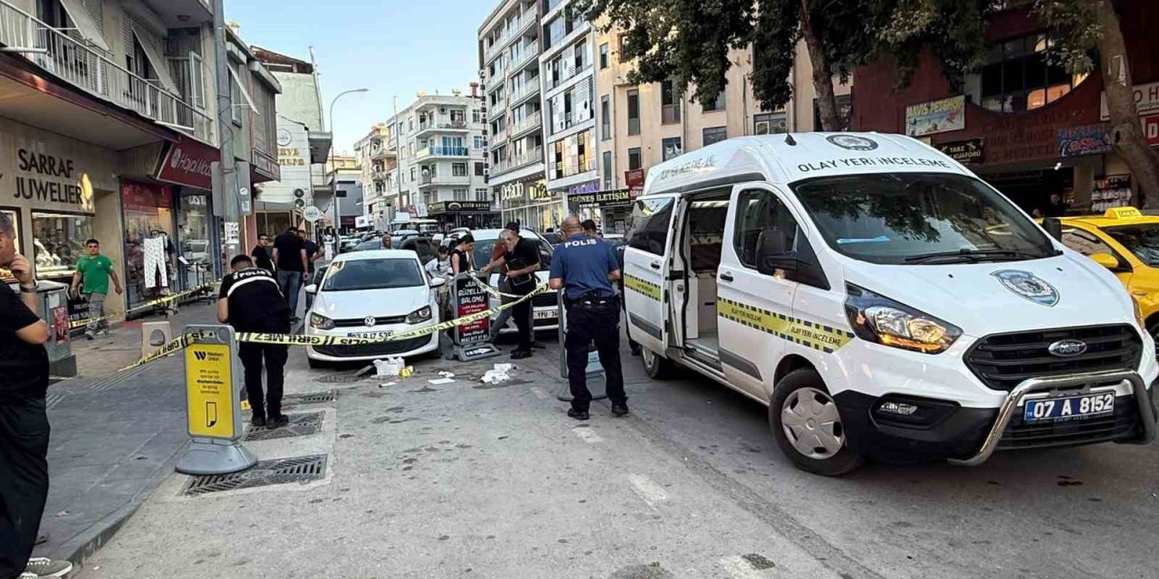 Doğum Gününde Hayatının Şokunu Yaşadı: Pastayla Yanına Gelen Kocası Gözleri Önünde Kurşun Yağmuruna Tutuldu