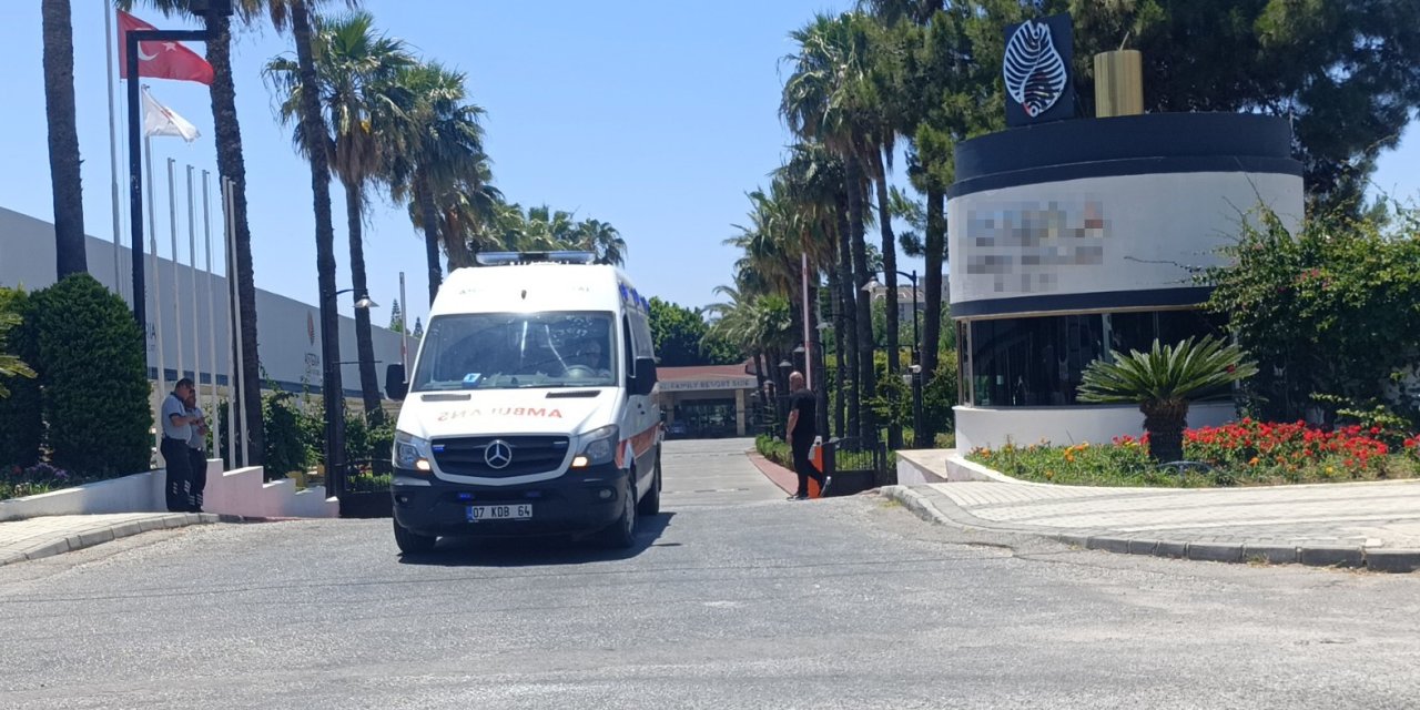 Manavgat’ta Otelde Klor Gazı Sızıntısından 25 Kişi Etkilendi