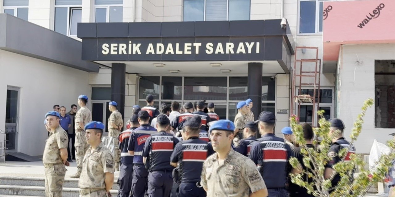 Serik’te Uyuşturucu Operasyonu: 9 Gözaltı