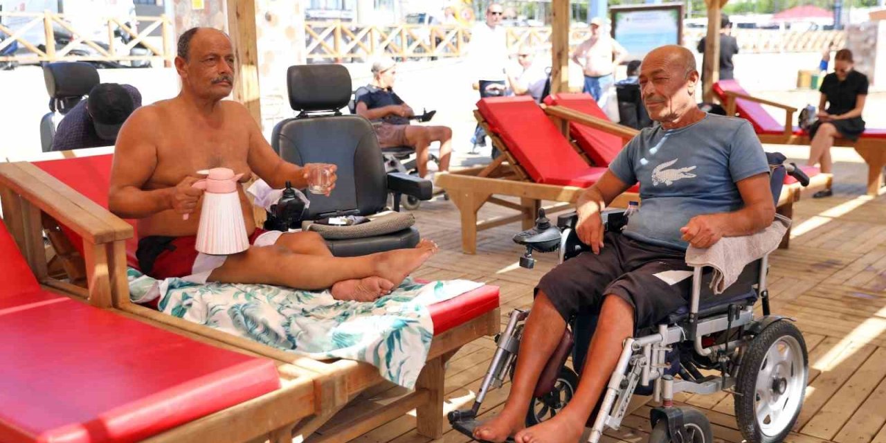 Alanya’da Vatandaşların Gözdesi Halk Plajları