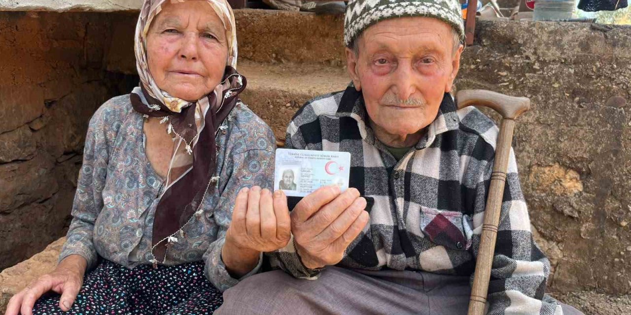 Üç Evladını Toprağa Verdi, Asırlık Ömrünü Doğayla İç İçe Sürdürdü