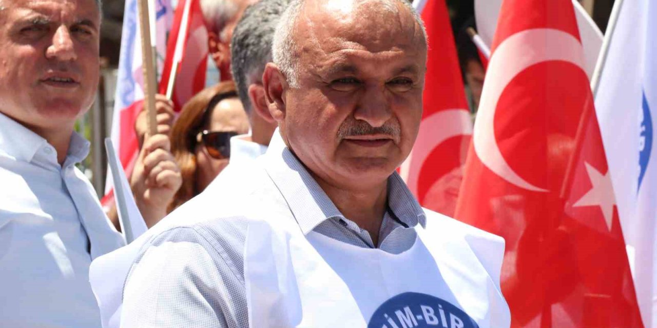Eğitim Bir-sen’den "öğrenci Gelişim Raporları" İçin Eylem Kararı