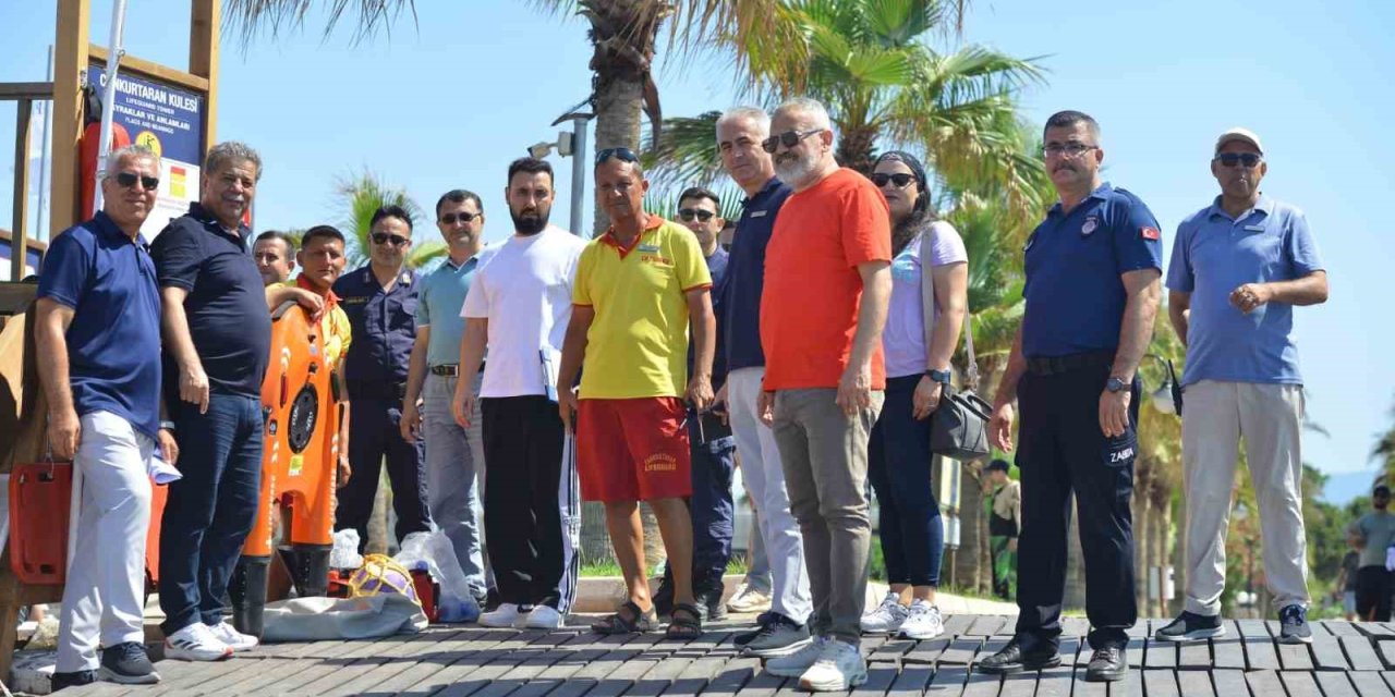 Kumluca’da Yüzme Alanlarında Denetim