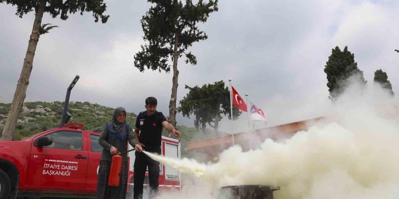 Mersin’de Kadın Üreticilere Yangın Güvenliği Eğitimi