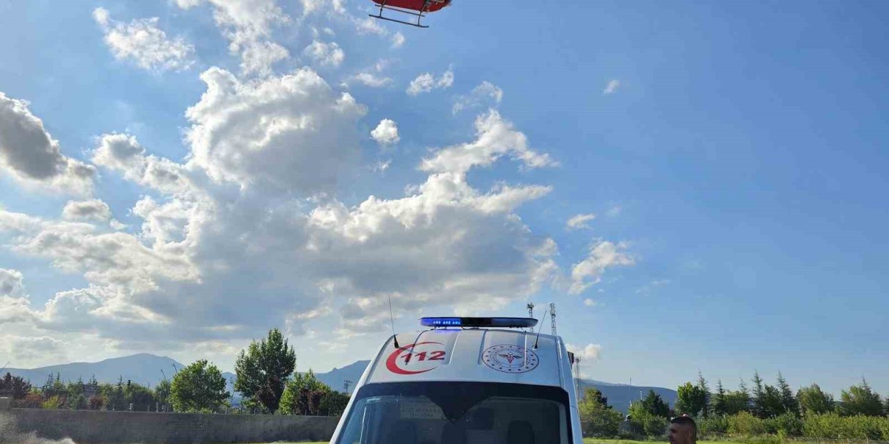 Prematüre İkizlerden Biri Helikopter Ambulansla Niğde’ye Nakledildi