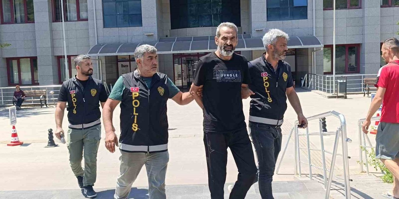 Manavgat’ta 25 Yıl Hapisle Aranan Firari Hükümlü Yakalandı