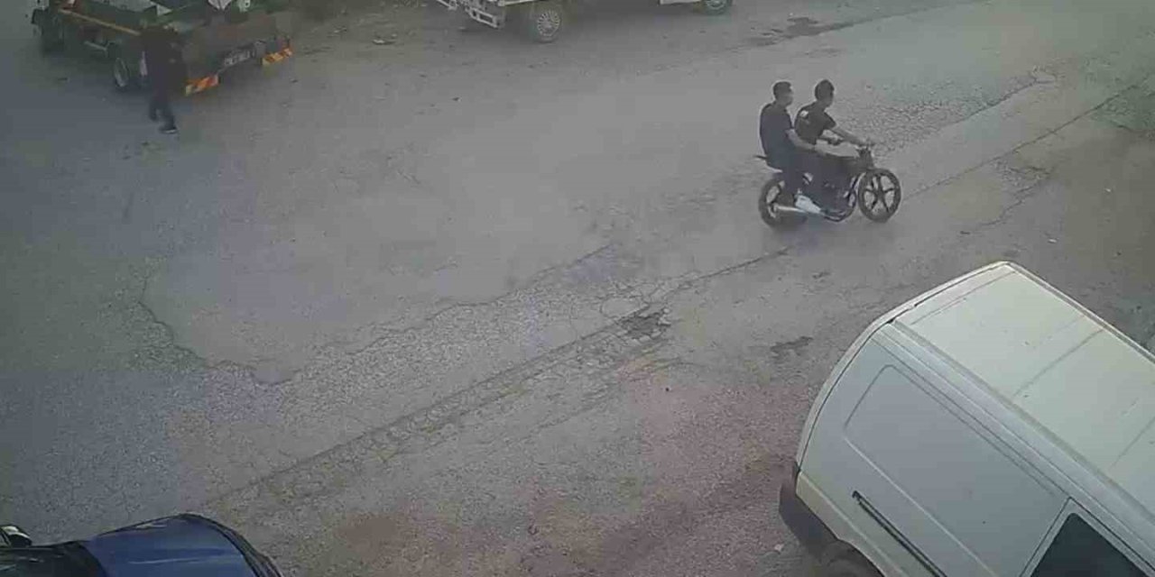 16 Yaşındaki Sürücü Kazada Yaralandı