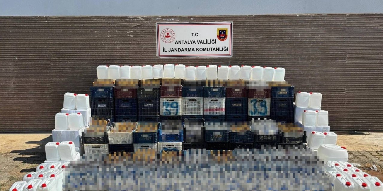 Alanya’da Kaçak Alkol Operasyonu: Bin Litre Kaçak Alkol Ele Geçirildi