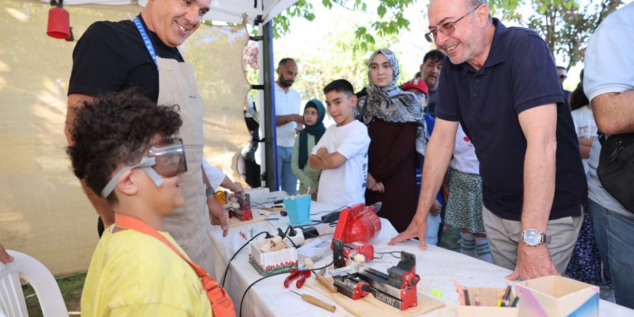 Çocuklar Yaza Merhaba Ve Karne Şenliğinde Doyasıya Eğlendi